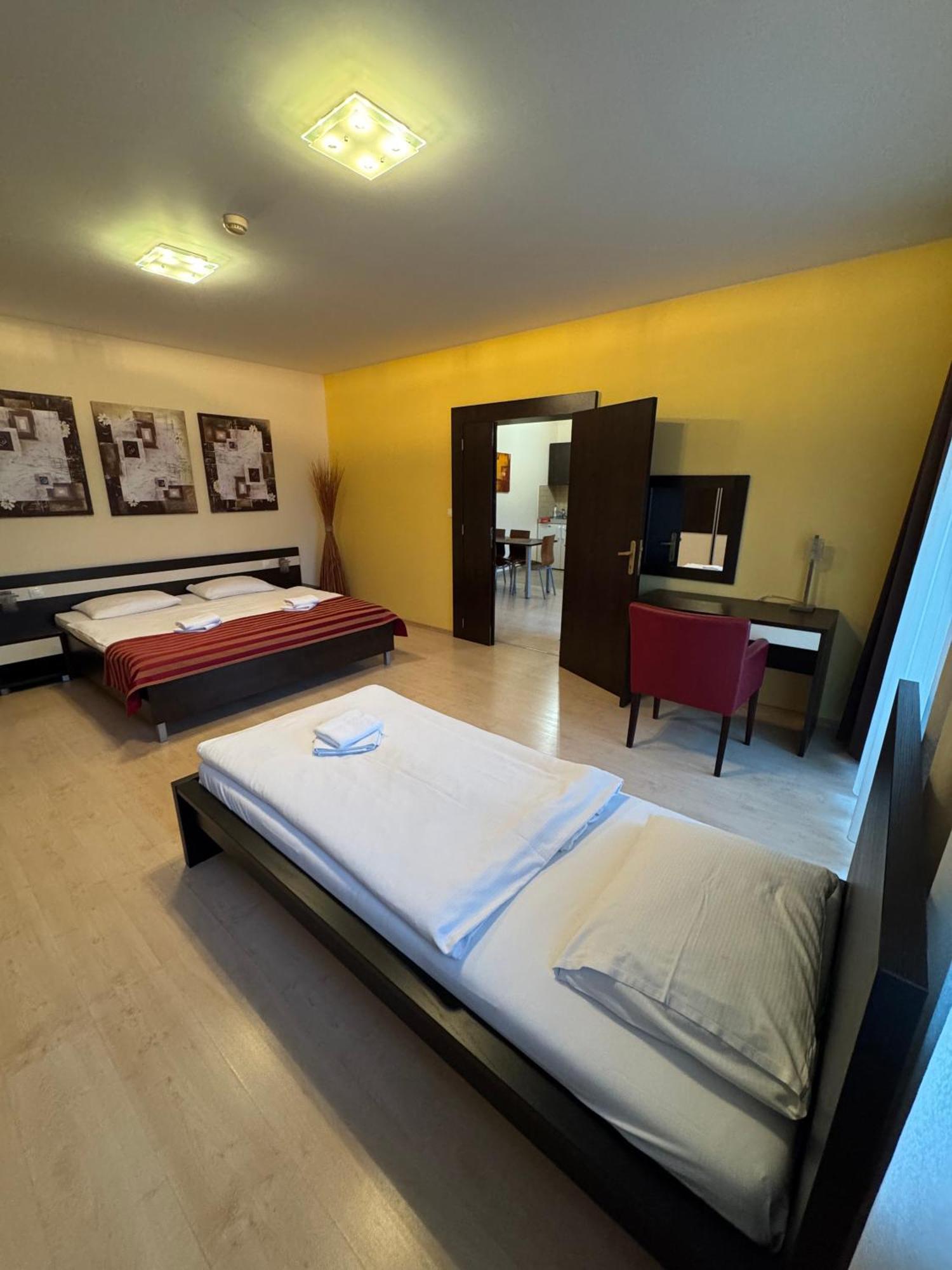 Apartman Paradise Bešeňová Eksteriør billede